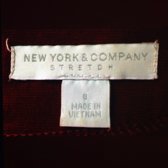 New York & Co Peplum Cap Sleeve Zip Back Lined Top - Picture 7 of 8